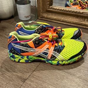 Men’s ASICS Gel-Noosa Tri 8 size 11 flash yellow